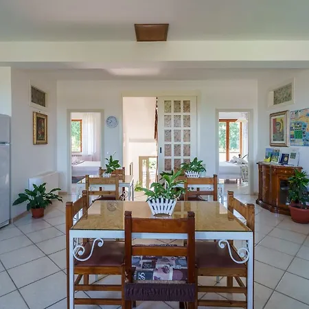 Le Mattine Bed and Breakfast 4*