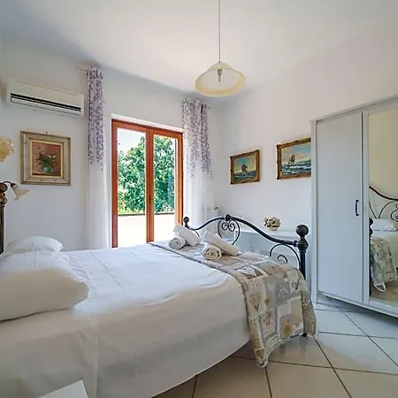 Alojamento de Acomodação e Pequeno-almoço Le Mattine Agropoli